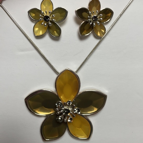 Stain Glass Style Necklace and Earring Set - Picture 7 of 16